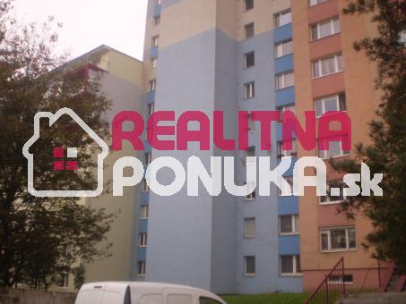 Prenájom 4 izbový byt v Novostavbe  Ulica Saratovska / Dúbravka