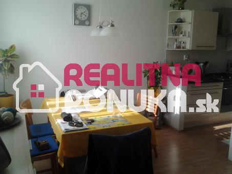 3 izbový byt  17 r. NOVOSTAVBA !   Ulica Arménska  / Vrakuňa 139.000 € Dohoda